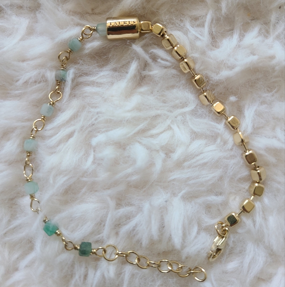 Karma And Luck Emerald Taurus Bracelet